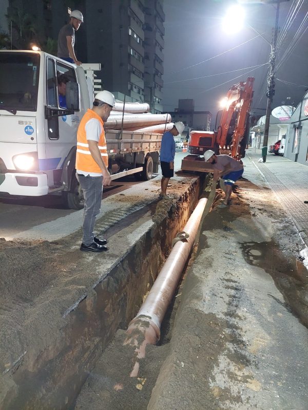 Samae implanta rede de recalque de esgoto no Centro