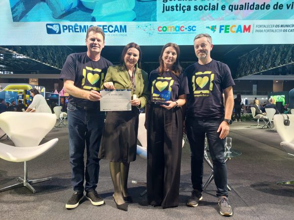 Samae recebe Prêmio Fecam por práticas de excelência