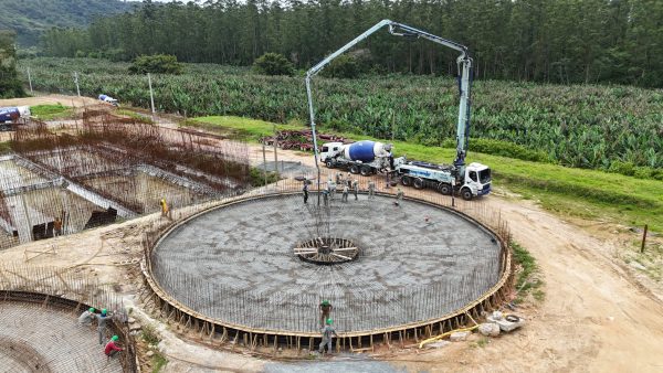 Prosseguem as obras da nova Estação de Tratamento de Esgoto no Centenário