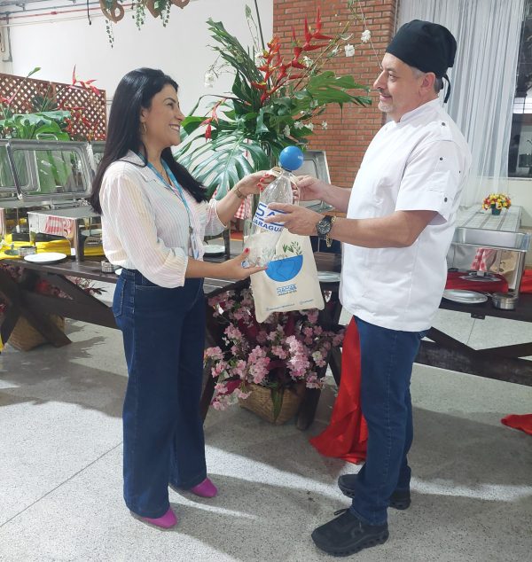 Samae orienta restaurantes da Schützenfest sobre o descarte correto do óleo de cozinha