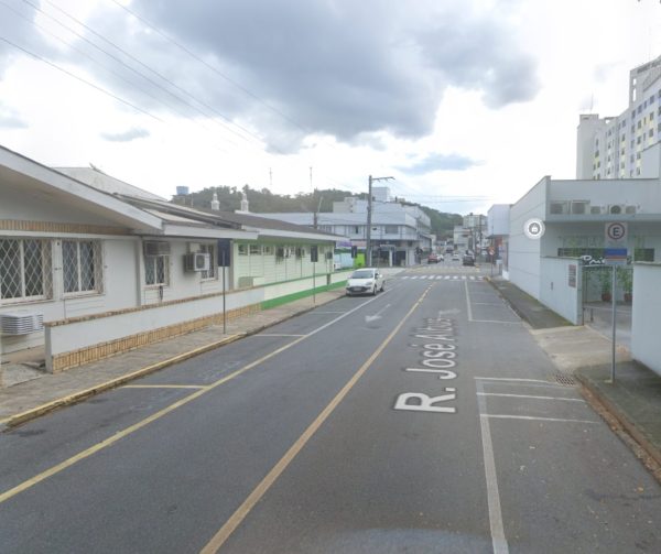 Samae fará conserto em espera de esgoto na Rua José Albus