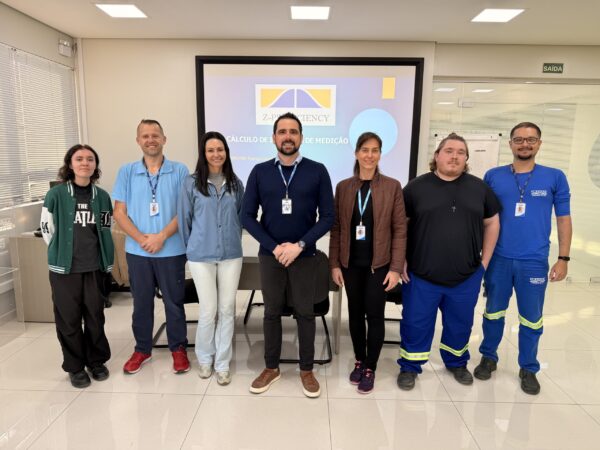 Servidores do Samae participam de mais um treinamento voltado à acreditação do laboratório